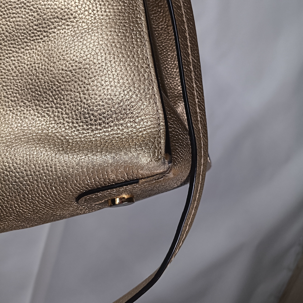Michael Kors Gold Leather Tote Bag - Picture 14 of 16